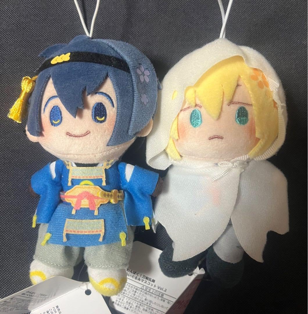 Amazon.co.jp: わんぱく 刀剣乱舞 ぬいぐるみマスコット 三日月